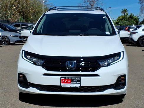 New 2026 Honda Odyssey Touring image 2