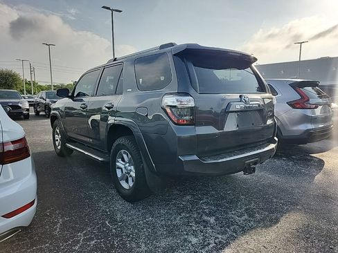 Used 2020 Toyota 4Runner SR5 RWD image 6