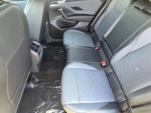 New 2026 Volkswagen Tiguan SE R-Line FWD image 14