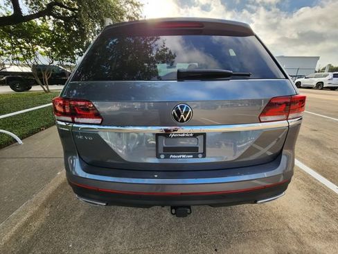 Used 2022 Volkswagen Atlas SE FWD image 5