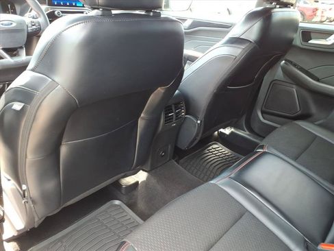 Used 2025 Ford Escape ST-Line AWD/4WD image 15