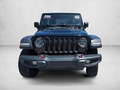 Used 2022 Jeep Wrangler Unlimited Rubicon w/ LED Lighting Group AWD/4WD image 2