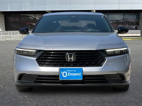 Used 2024 Honda Accord Sport image 11