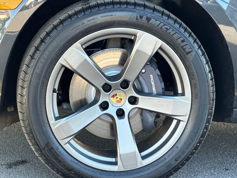 New 2026 Porsche Macan image 45