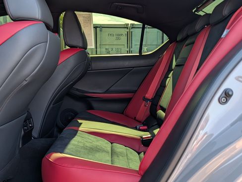 Used 2025 Lexus IS 500 w/ F-Sport Performance RWD image 15