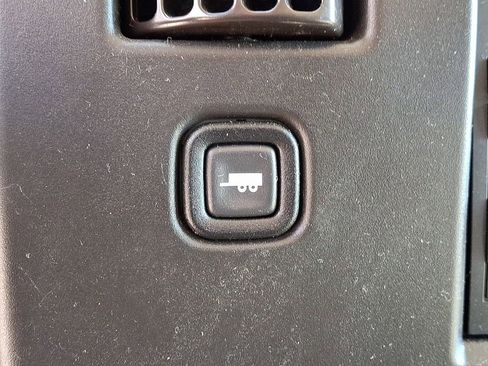 Used 2020 Chevrolet Express 3500 LS image 17