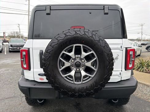 Certified 2024 Ford Bronco Badlands AWD/4WD image 7