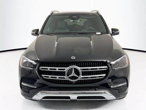Used 2025 Mercedes-Benz GLE 350 4MATIC image 2