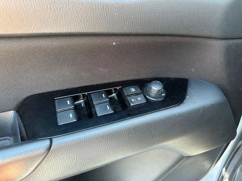 Used 2018 MAZDA CX-5 Sport AWD/4WD image 14