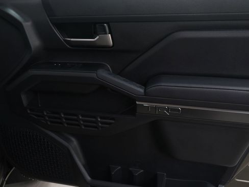 Used 2026 Toyota Tacoma TRD Off-Road w/ TRD Off Road Upgrade Package image 12