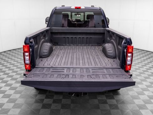 Used 2021 Ford F250 Lariat w/ Lariat Value Package AWD/4WD image 38