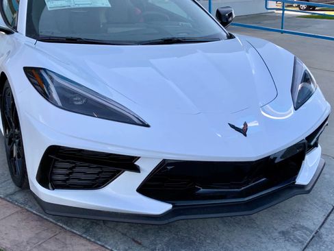 New 2026 Chevrolet Corvette 2LT image 11