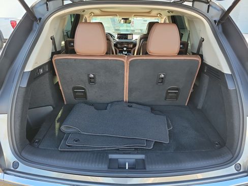 Certified 2023 Acura MDX SH-AWD w/ Technology Package image 32