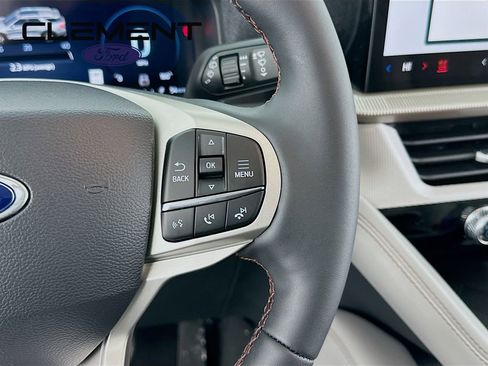 New 2026 Ford Explorer Active w/ Active Comfort Package image 16