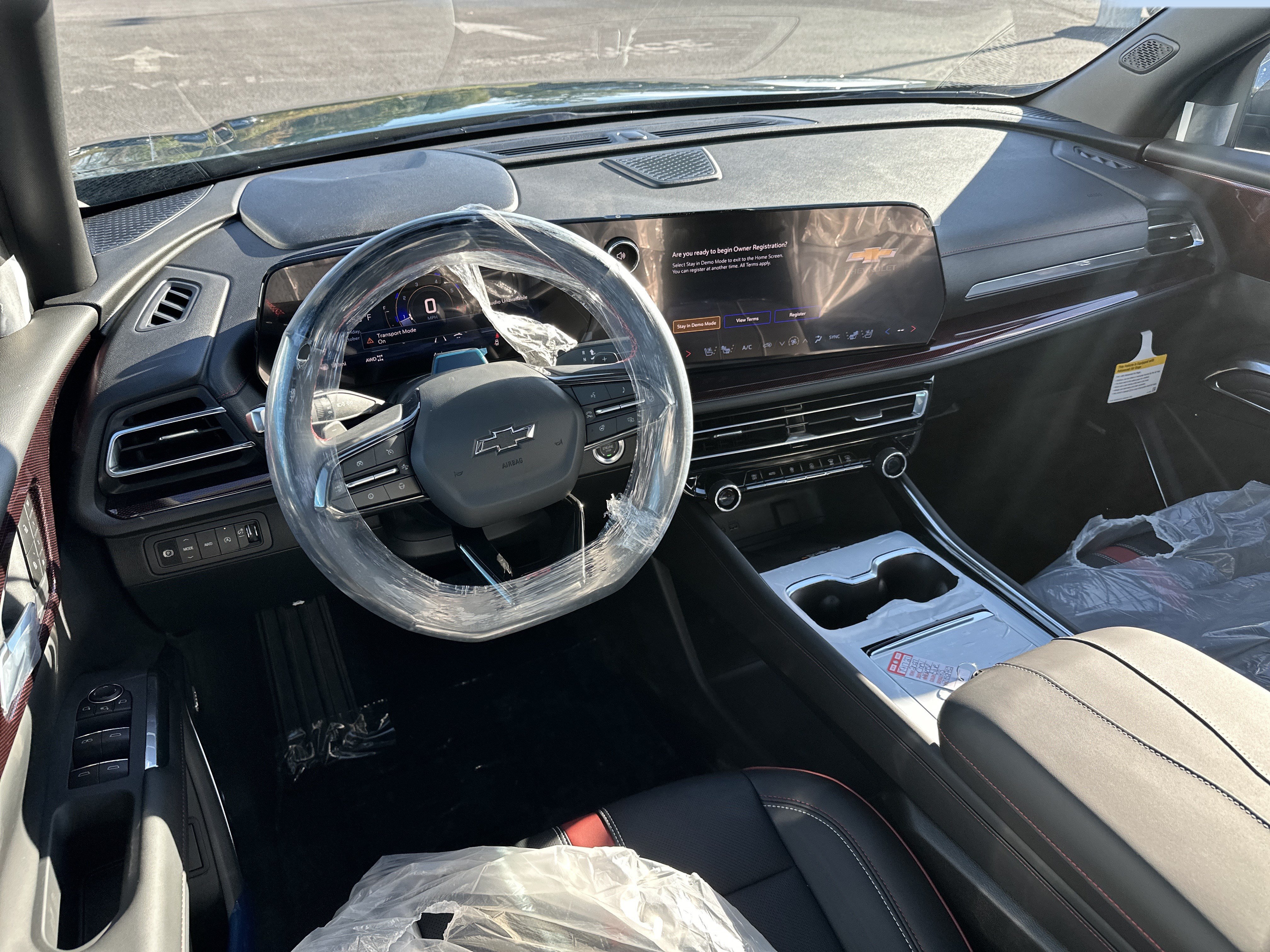 New 2027 Chevrolet Traverse RS AWD/4WD image 7