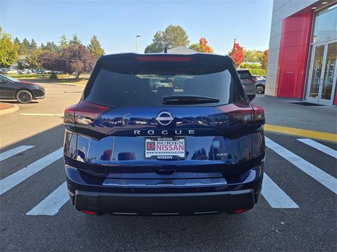 New 2026 Nissan Rogue SV w/ SV Premium Package image 7