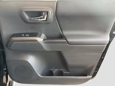 Used 2023 Toyota Tacoma TRD Sport RWD image 26