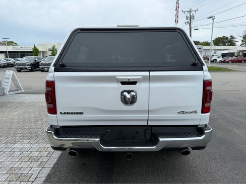 Used 2024 RAM 1500 Laramie AWD/4WD image 7