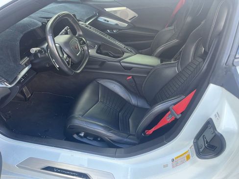 Used 2022 Chevrolet Corvette Stingray Preferred Cpe w/ Z51 Performance Package image 7