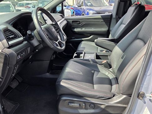 Used 2025 Honda Odyssey Sport-L image 5
