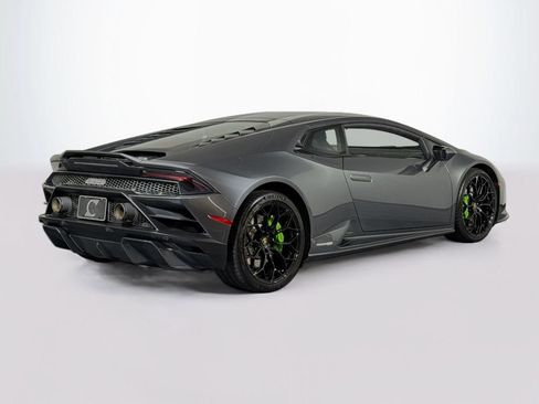 Used 2021 Lamborghini Huracan EVO RWD image 5