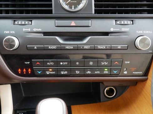 Used 2017 Lexus RX 350 AWD w/ Premium Package image 30