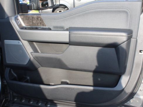 Used 2023 Ford F250 Lariat w/ Lariat Ultimate Package AWD/4WD image 36