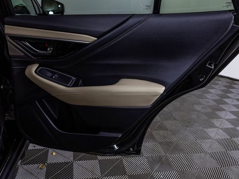 Used 2025 Subaru Outback Limited w/ Popular Package #2 image 38