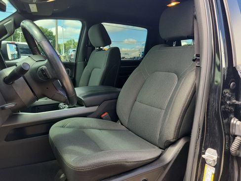 Used 2020 RAM 1500 Big Horn AWD/4WD image 16