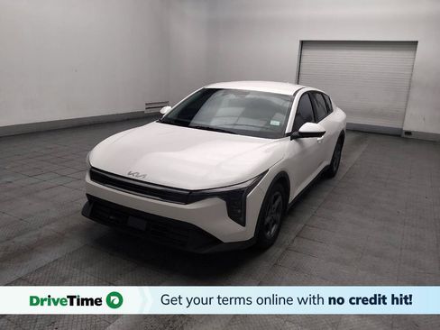 Used 2025 Kia K4 FWD image 1