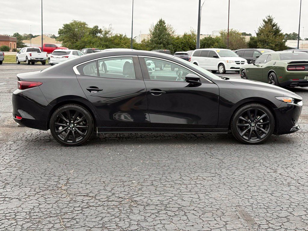 Used 2024 MAZDA MAZDA3 s FWD image 9