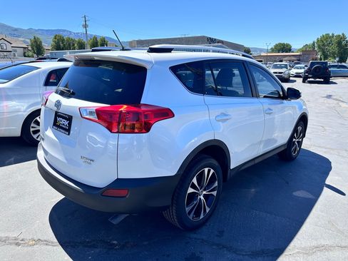 Used 2015 Toyota RAV4 Limited AWD/4WD image 3