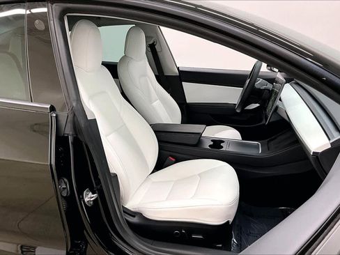 Used 2021 Tesla Model 3 Long Range image 8