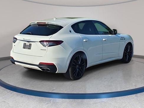 Used 2023 Maserati Levante Modena S AWD/4WD image 5