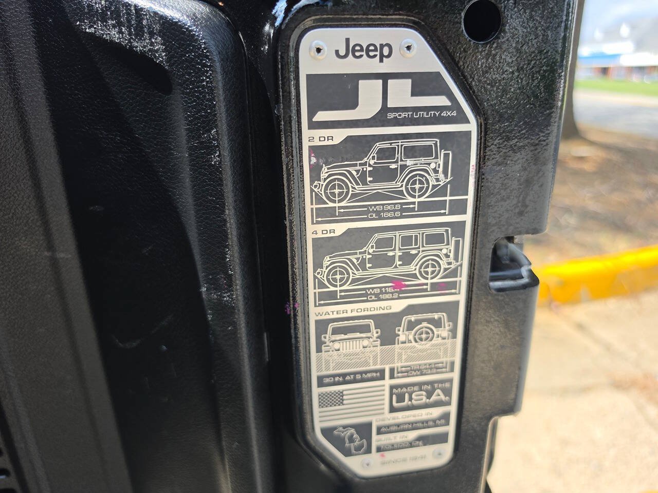 Used 2018 Jeep Wrangler Unlimited Sport AWD/4WD image 39