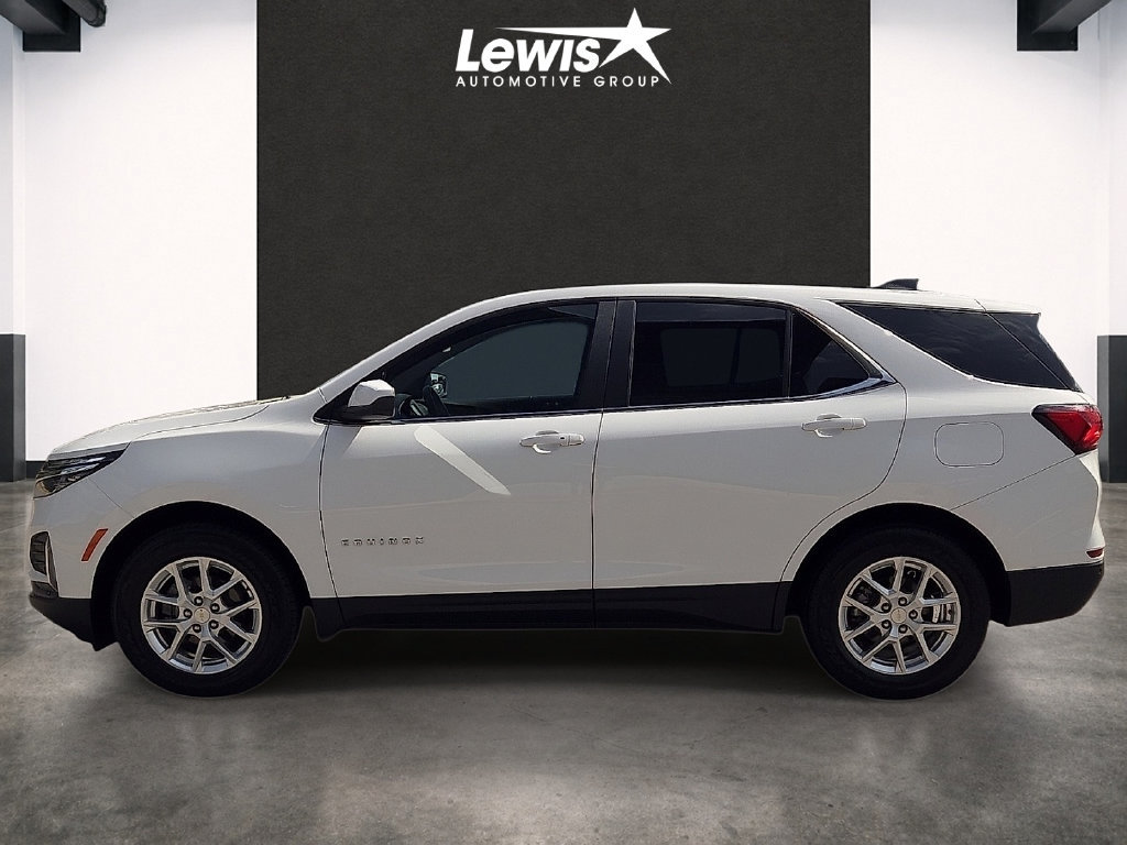 Used 2024 Chevrolet Equinox LT AWD/4WD image 2