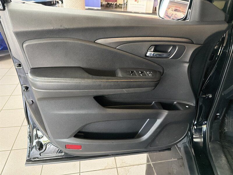 Used 2019 Honda Passport Sport image 19