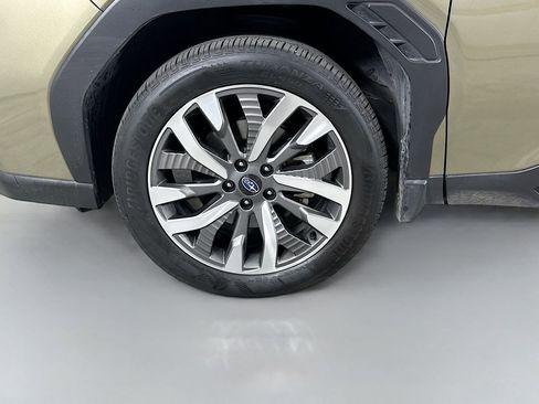 Used 2025 Subaru Forester Touring image 32