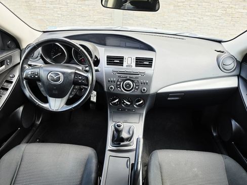 Used 2012 MAZDA MAZDA3 i Touring FWD image 13