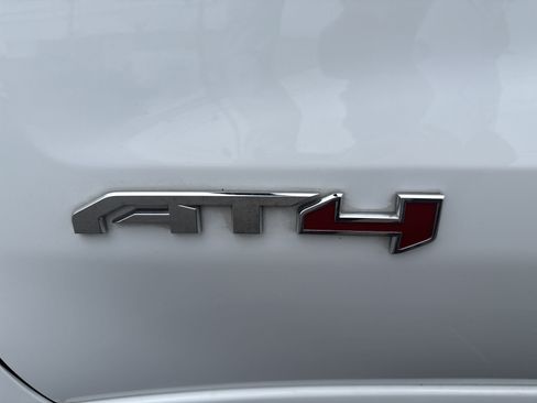 Certified 2023 GMC Sierra 1500 AT4 w/ AT4 Premium Package image 11