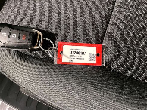 Used 2022 Ford F150 XLT w/ XLT Black Appearance Package image 30