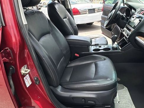 Used 2015 Subaru Outback 2.5i Limited AWD/4WD image 55