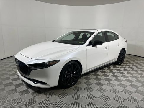 Certified 2025 MAZDA MAZDA3 2.5 Turbo Sedan w/Premium Plus image 3
