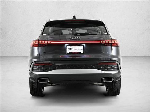Certified 2025 Audi Q5 Premium w/ Convenience Package AWD/4WD image 7