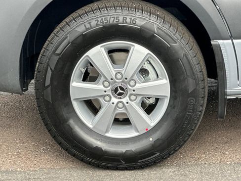 New 2025 Mercedes-Benz Sprinter 2500 image 25