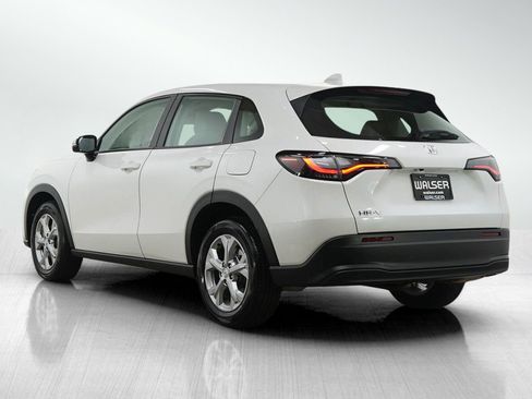 Used 2025 Honda HR-V LX image 3