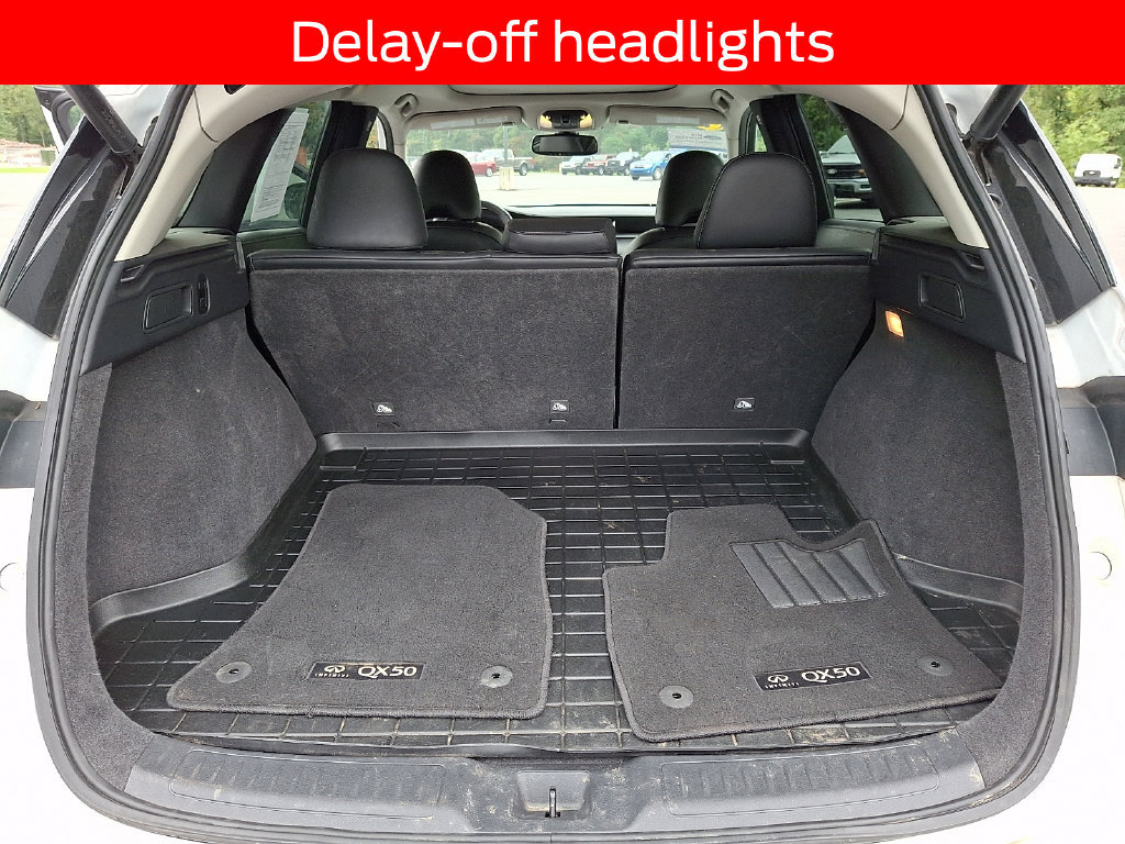 Used 2022 INFINITI QX50 Luxe AWD/4WD image 28