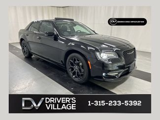 Used 2023 Chrysler 300 Touring L w/ Popular Equipment Group AWD/4WD video 1