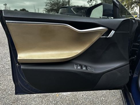 Used 2016 Tesla Model S 75D image 24