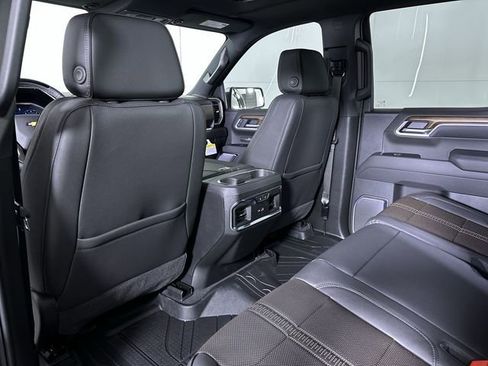 New 2026 Chevrolet Silverado 1500 High Country AWD/4WD image 23